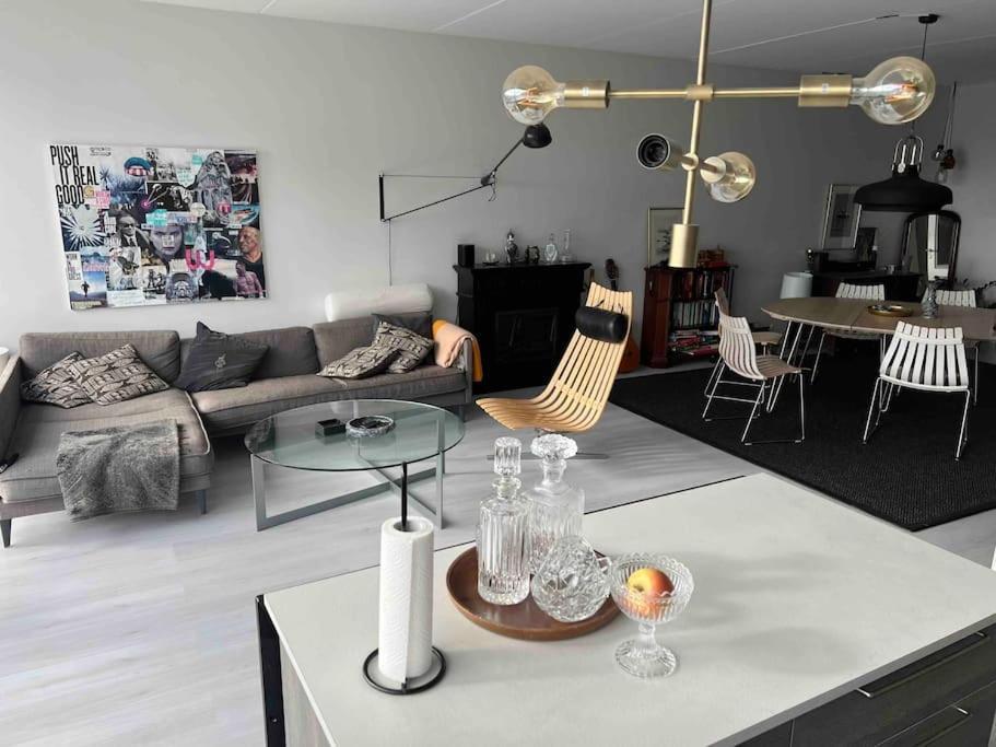 10th Floor Penthouse In The Heart Of Lejlighed Tromsø