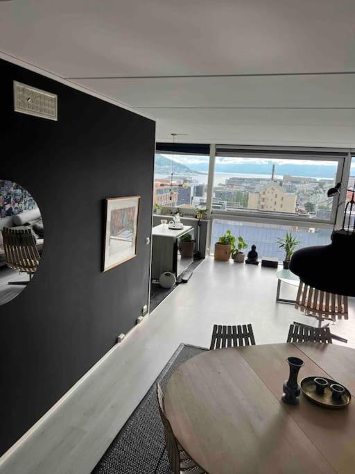Apartment 10th Floor Penthouse In The Heart Of