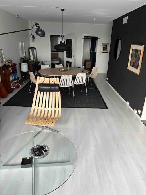 10th Floor Penthouse In The Heart Of Apartment