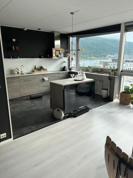 10th Floor Penthouse In The Heart Of Tromsø